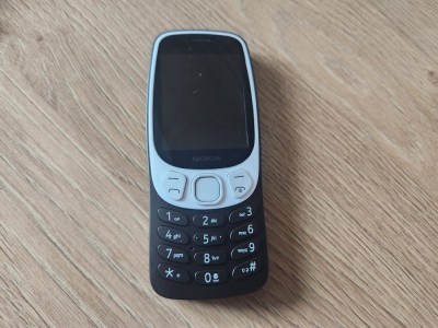 Telefon Mobil Nokia 3210 Dual SIM TA-1618 , negru , Ca Nou foto