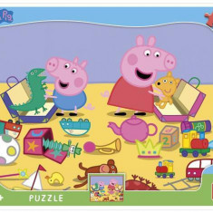 Puzzle cu rama - La joaca cu Peppa Pig (12 piese) PlayLearn Toys