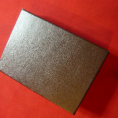 Cutie carton pt. bijuterii , dm.= 6,5x9cm