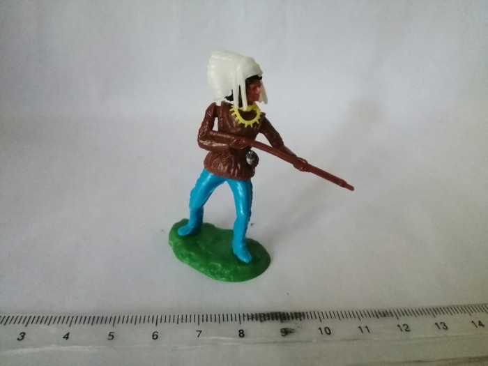 bnk jc Elastolin - indian cu pusca