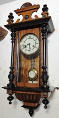 Ceas de perete cu pendula Junghans anii 1890