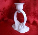 SFESNIC PORTELAN CU DECOR FLORAL IN RELIEF 11.5 CM
