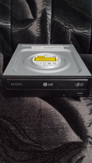 DVD Re-Writer - LG GH24NSBO foto