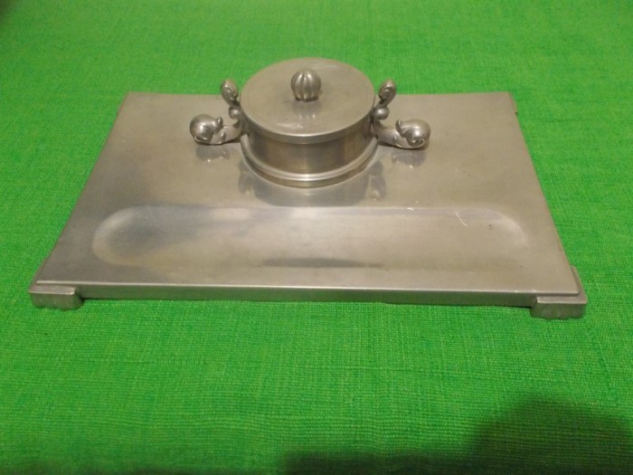 Superba CALIMARA cu suport , perioada interbelica