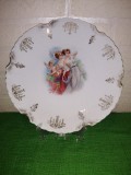 Portelan SILEZIA , superba farfurie de colectie decorata cu scene mitologice , inceput de secol XX