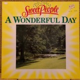 SWEET PEOPLE - A Wonderful Day - Vinil LP POLYDOR Germany