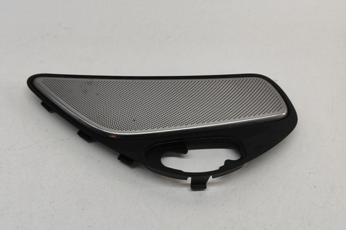 Capac difuzor AUDI A8 D4 4H_ 2011 OEM: 4H1868300B 27761870