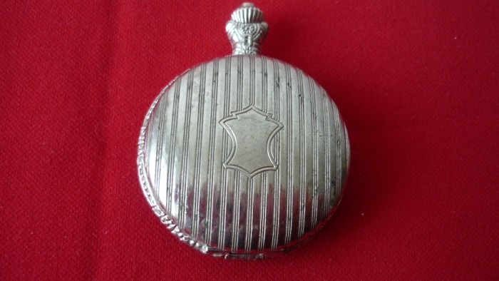 CEAS DE BUZUNAR QUARTZ NEFOLOSIT