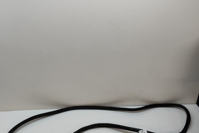 Garnitura ușă st&acirc;nga față PORSCHE CAYENNE 9Y0/9Y3 2023 OEM: 9Y0831721B | 29178895