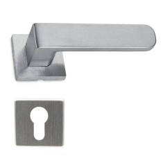M&acirc;ner pentru uși de interior - M1032 - crom satin cu rozetă yală