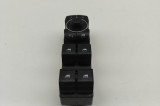 Buton geam ușă dreapta față FORD PUMA J2K, CF7 2024 OEM: R1TB-14540-BAW | 31989232