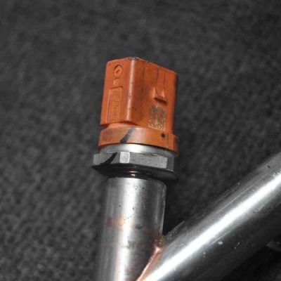 Rampa de combustibil dreapta AUDI A8 D4 4H_ 2013 OEM: 079133316BE foto