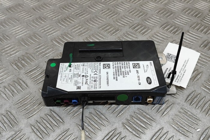 Modul de control Bluetooth LAND ROVER RANGE ROVER VELAR L560 2018 OEM: J8A2-70718-CN 30032794