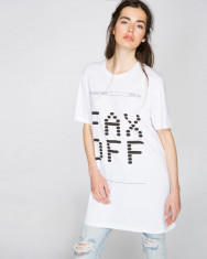 Femei Faux Off. Tricou foto