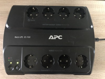 APC Back-UPS ES 700/405W 8 Prize Schuko - cu Baterie Noua foto