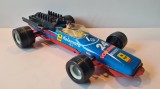 Jucarie veche colectie, masinuta curse formula 1, motor cu frictiune, scoate scantei; din tabla litografiata, plastic, VEB Presto DDR, RDG, anii &#039;70
