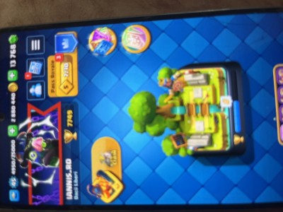 Vand cont Clash Royale foto