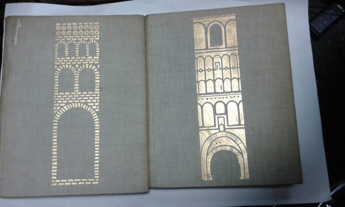 ISTORIA ARHITECTURII IN ROMANIA -GRIGORE IONESCU -2 volume