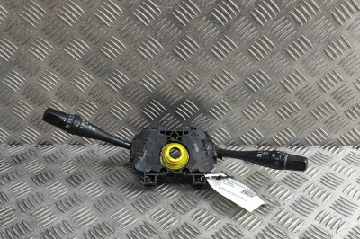 Maneta semnalizare ștergătoare NISSAN PATROL GR V Wagon Y61 2003 OEM: 25567-VB000,25540-3L100,25260-6W500 31219040 foto