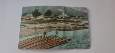 Piatra Neamt - Vederea unei plute ancorate pe Bistrita foto