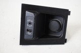 Port USB/AUX-In BMW X5 F15, F85 2017 OEM: 9266607 3737061