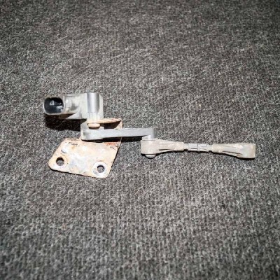 Senzor de nivel &amp;icirc;nălțime st&amp;acirc;nga spate LAND ROVER RANGE ROVER EVOQUE L538 2014 OEM: BJ32-3D026-AA | 2607188 foto