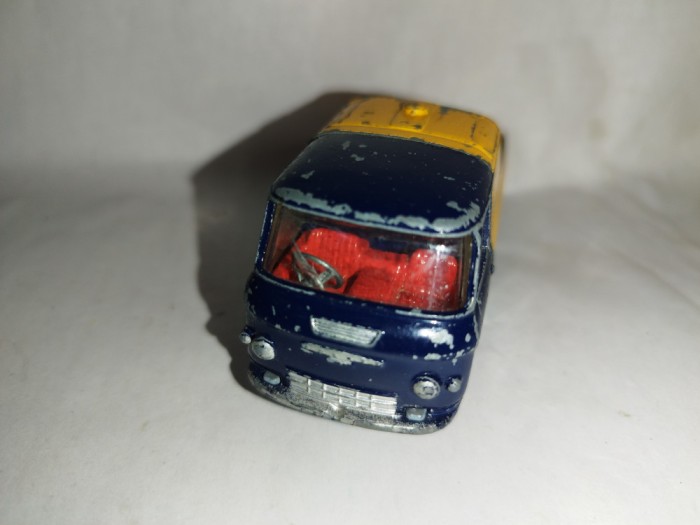 bnk jc Corgi Commer Pick-Up