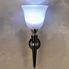 Lampa Art Deco de perete cu abajur alb XC28
