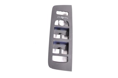 Ornament panou ușă dreapta față VOLVO V40 Hatchback 2019 OEM: 9124378 14887565 foto