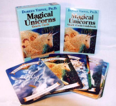Magical Unicorn-Carti ORACOL/TAROT editie de lux(AURII) ORIGINALE,Eng/SIGILAT foto