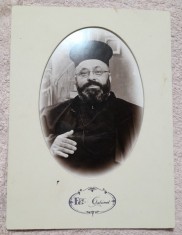 Fotografie pe carton, preot calugar, inceput de secol XX
