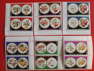 RAS AL KHAIMA, FLORI/FRUCTE - 2 X SERIE COMPLETĂ MNH foto