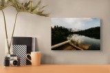 Tablou Canvas, "Reflecțiile liniștite ale naturii montane", Natură, Reflecție, Munte, Lac, Cer, Copaci, Apus, Tranquilitate, Peisaj, Frumusețe, 39 x 2