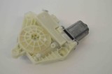 Motor macara geam ușă dreapta față MERCEDES-BENZ C W205 2015 OEM: A2059060113 2109369