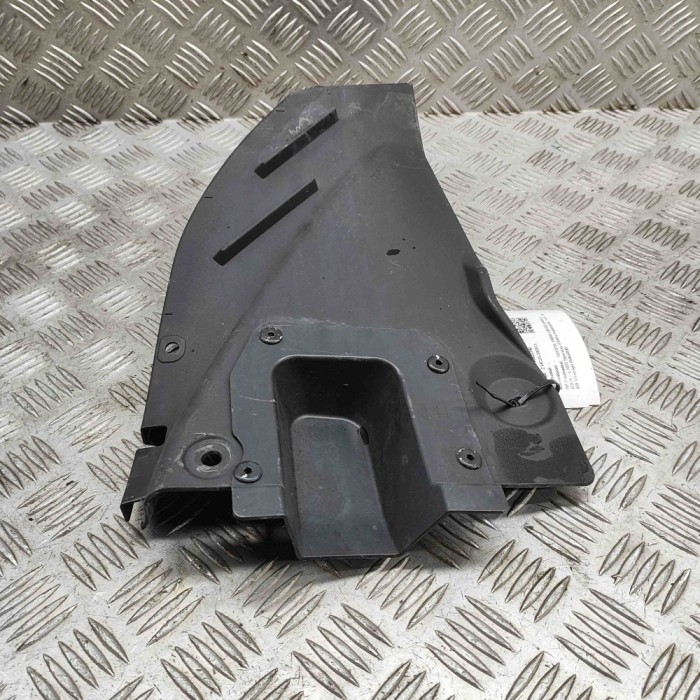 Scut motor st&acirc;nga spate TOYOTA YARIS CROSS MXP_ 2022 OEM: 52592-0D540