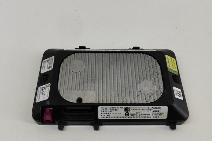Stație de &icirc;ncărcare wireless VW ID.3 E11 2022 OEM: 5NA980611 22278537