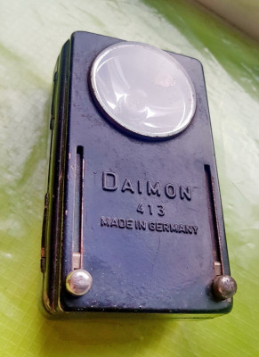 E21-I-Lanterna veche militara DAIMON 413 Germania metal. Piesa de colectie. foto