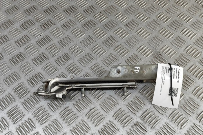 Balama capota dreapta față DODGE NITRO 2008 OEM: 55360896AB | 31963502