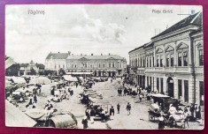 Fagaras - Piata Unirii - printata, foarte animata (persoane, carute, tarabe), circulata la Alexandria, Editura Ioan Hatiegan