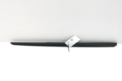 Ornament vertical parbriz dreapta PORSCHE CAYENNE 9Y0/9Y3 2019 OEM: 9Y0854328,9Y0.854.328 | 22826807 foto