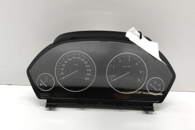 Ceas de bord BMW 3 Gran Turismo F34 2013 OEM: 9232895,9325207,A2C53346049,A2C53345934,A2C53345935 31057366 foto