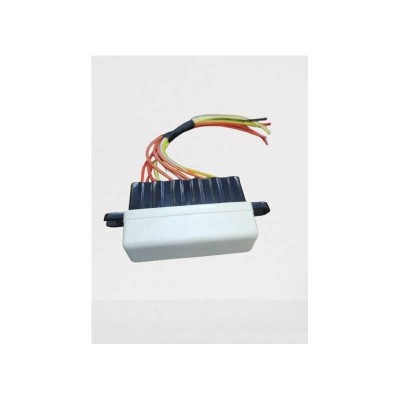 Suport siguranta auto medie 20mm cutie /bloc pentru 6 sigurante 10A /incluse /cu fir foto