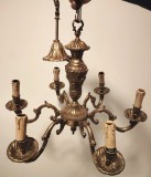 Candelabru deosebit din bronz masiv in stil francez cu 6 brațe ,piesa cu o lucrătură de o foarte mare finețe,masiv greu