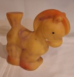 PONEI - Calut - figurina din cauciuc Jucarie fabricata de Aradeanca, anii 1970