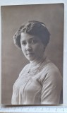 Carte poștală foto &ndash; Portret feminin &ndash; Institut Artistic de Fotografie, București cca 1910&ndash;1915