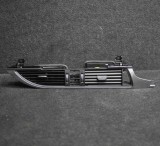 Gura de ventilație planșa de bord AUDI A6 Avant 4G5, C7, 4GD 2015 OEM: 4G2820951 1843888