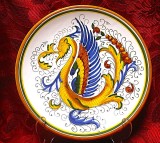 FARFURIE DECORATIVA CERAMICA MAJOLICA DERUTA DECOR MANUAL CU GRIFON 25 CM