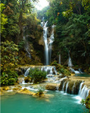 Cumpara ieftin Tablou canvas Cascada verde din Laos, 105 x 70 cm