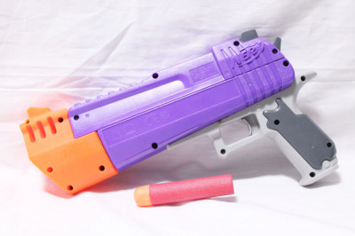 Pistol NERF Blaster Fortnite Mega foto