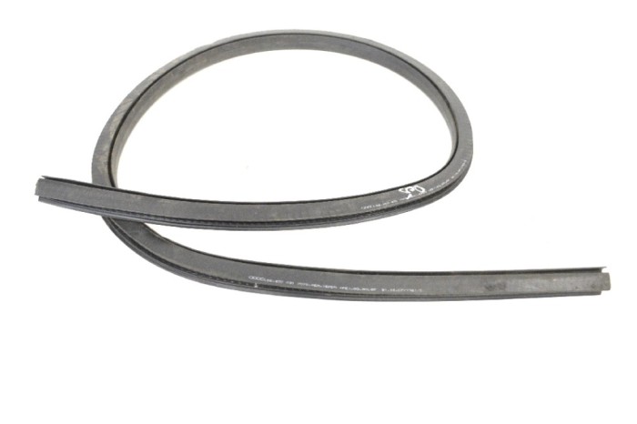 Garnitura ușă dreapta față AUDI A5 8T3 2007 OEM: 8T0831707D 11724319